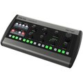  Behringer P-16-Hq